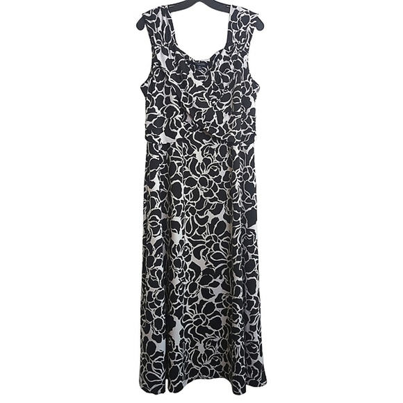 Chadwicks Black and White Sleeveless Floral Midi Dress 1X - Picture 10 of 10